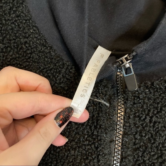 FABLETICS Black Dream Polar Fleece Sherpa Pullover - Picture 9 of 10